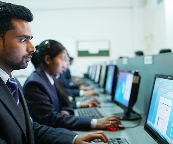 Advanced Diploma in Computer Applications (ADCA)